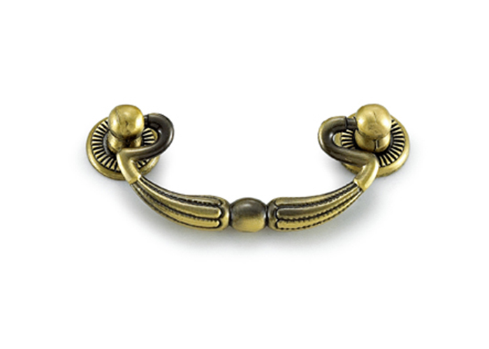 Antique Pulls For Dresser Drawer